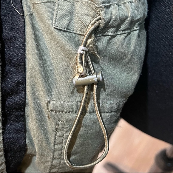 Utility Jacket - Picture 7 of 9